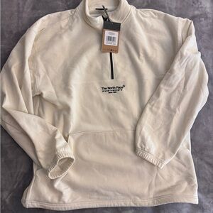 The North Face AXYS 1/4 Zip NWT
